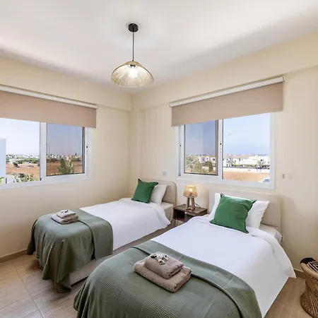 빌라 Chrystalla 파라림니