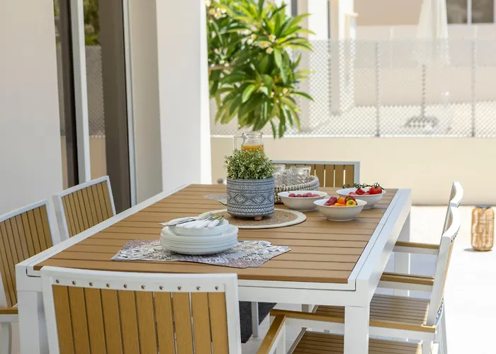 Vila Chrystalla Paralimni